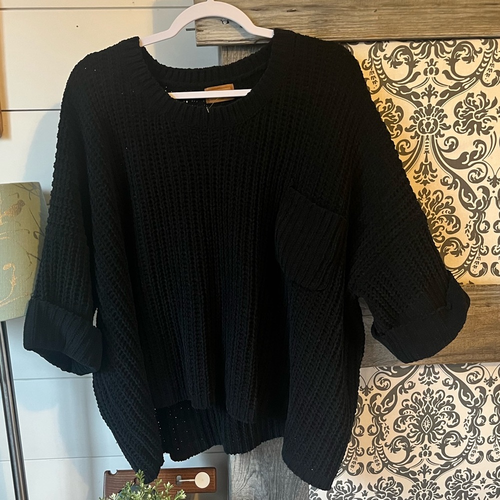 Thick chunky knitted sweater 🖤